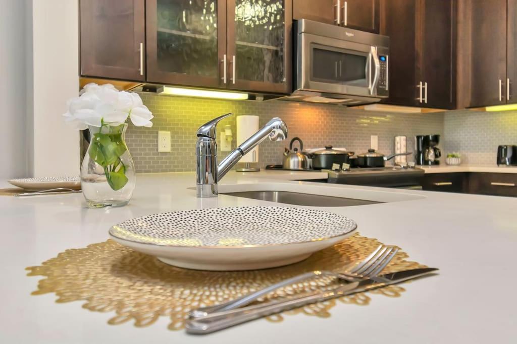 U4 Penthouse Downtown Houston Apartamento Exterior foto